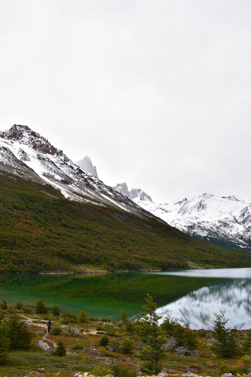 Photos gratuites de argentine, chaîne de montagnes, el chalten