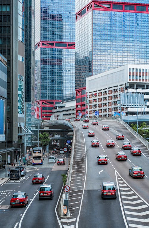 Foto stok gratis cityscape, gedung menara, jalan