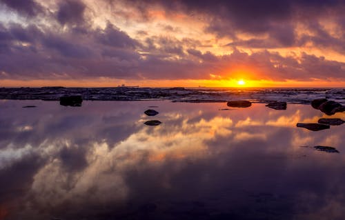 Foto profissional grátis de cênico, horizonte, nuvens