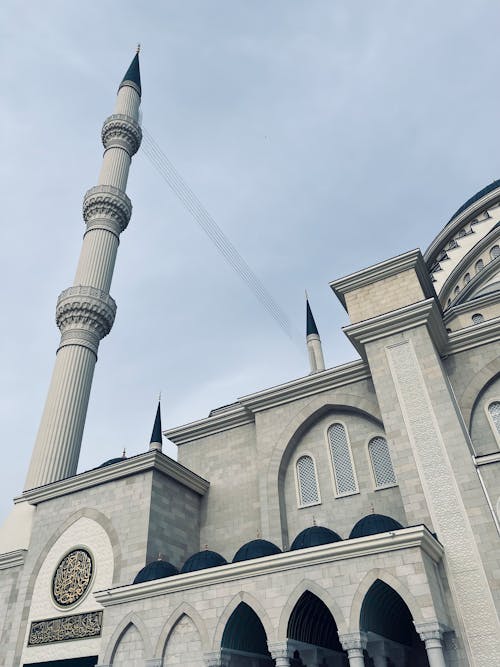 Kostenloses Stock Foto zu aufnahme von unten, gebäude, islam