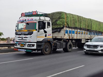 Ashok Leyland Truck Electrical Overhaul