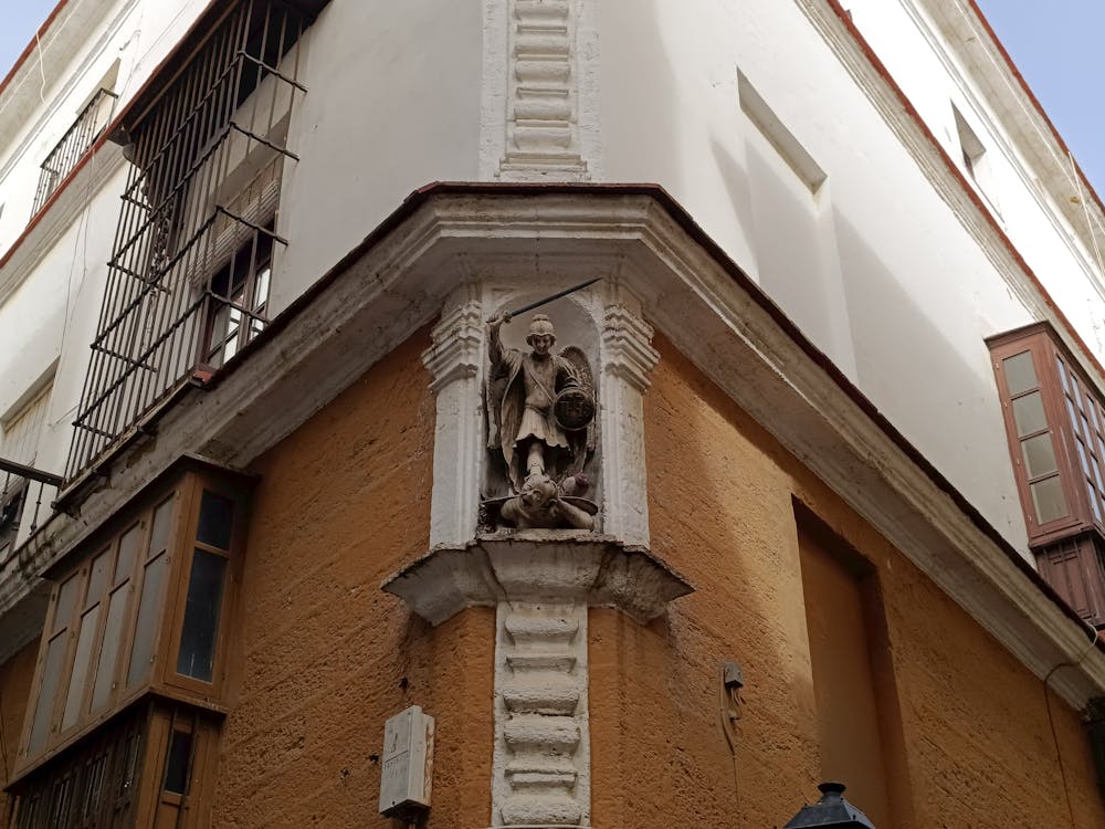 arcángel San Miguel en Cádiz - fotografía 3