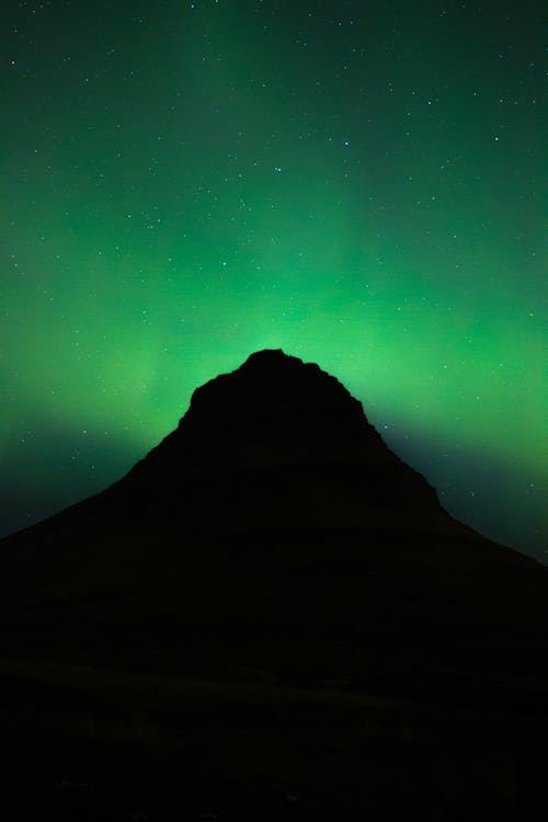 Foto d'estoc gratuïta de astronomia, aurora boreal, cel nocturn