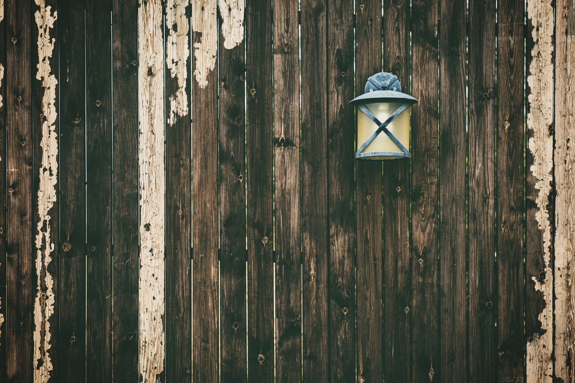 Black Metal Sconce Lamp