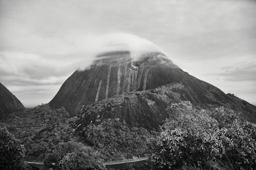 Бесплатное стоковое фото с вода, вулкан, гора