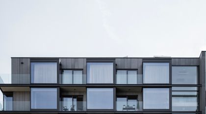 Cam Balkon