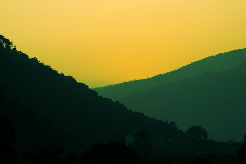 Δωρεάν στοκ φωτογραφιών με αυγή, βουνά, ομίχλη