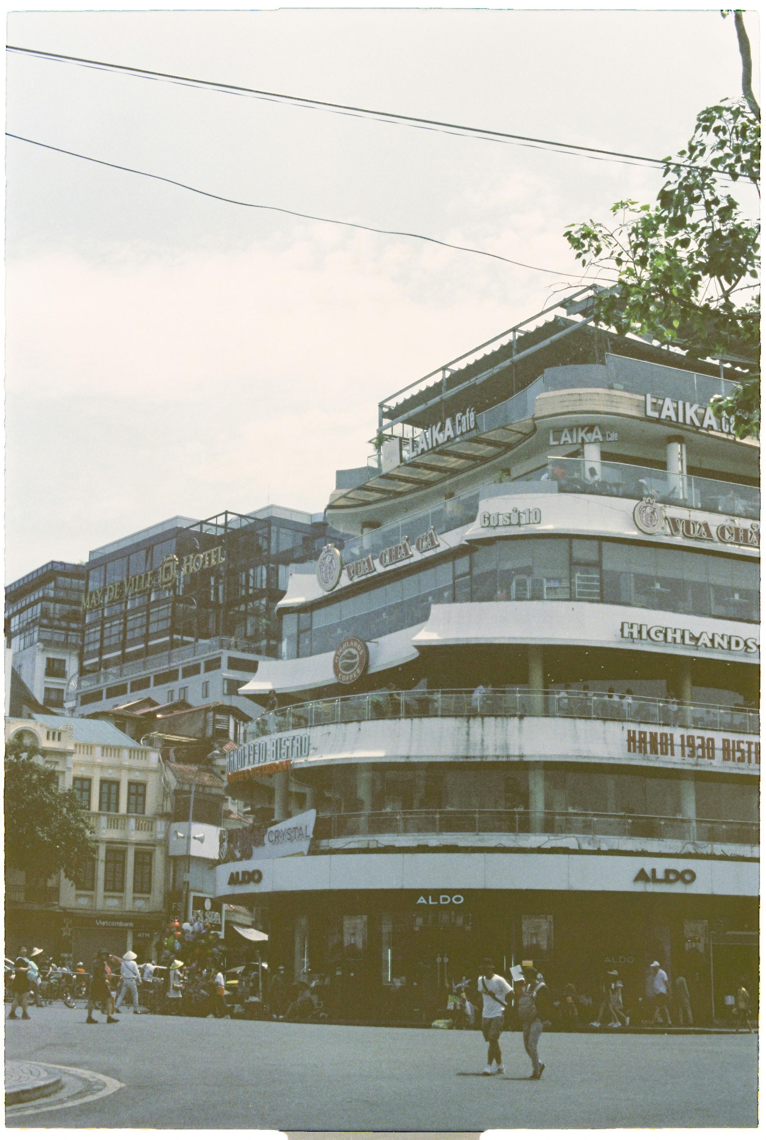 highlands-cafe-photos-download-the-best-free-highlands-cafe-stock