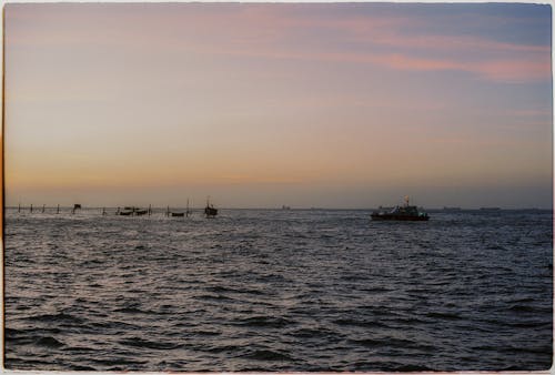 Бесплатное стоковое фото с горизонт, живописный, закат