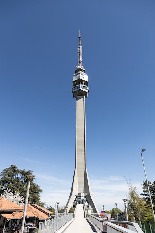 Kostnadsfri bild av avala tornet, belgrad, blå himmel