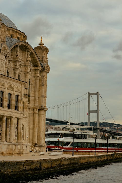 Gratis lagerfoto af arkitektur, bro, by