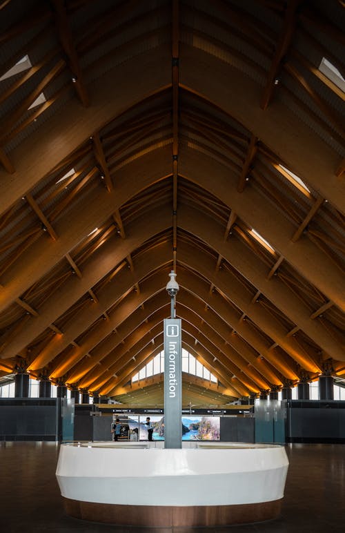 Photos gratuites de aéroport, architecture, bâtiment