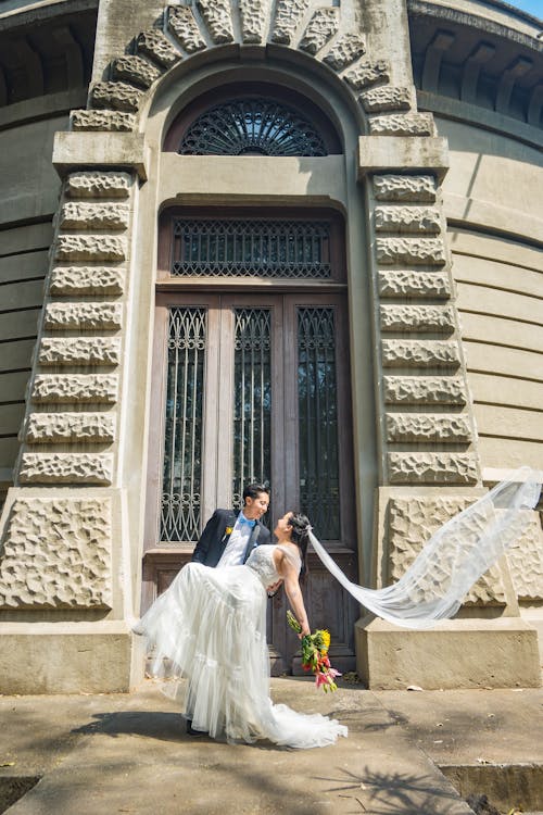 Free Sesión trash the dress  Stock Photo