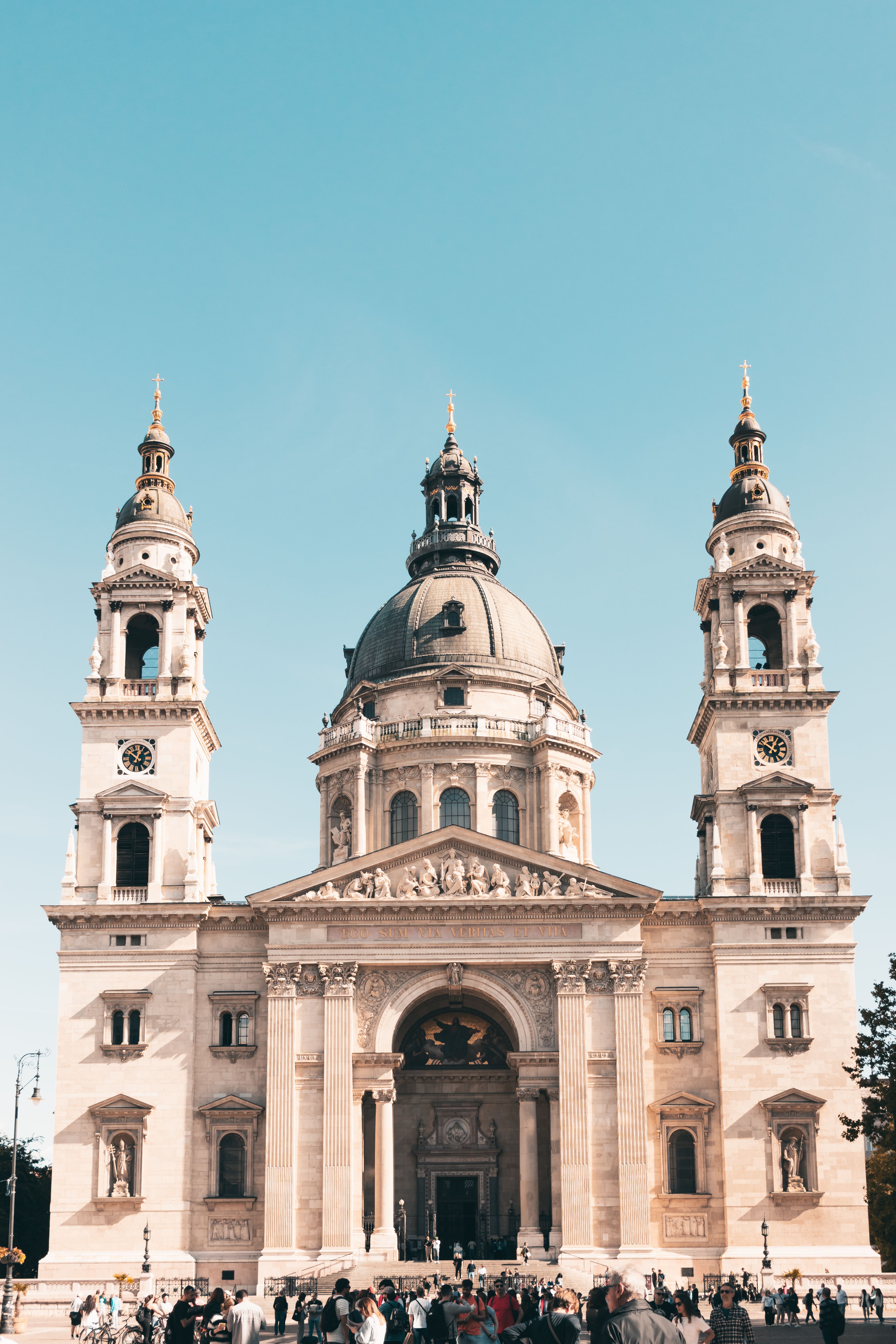 St. Stephen's Basilica in Budapest captured under clear skies, showcasing its grand architecture.