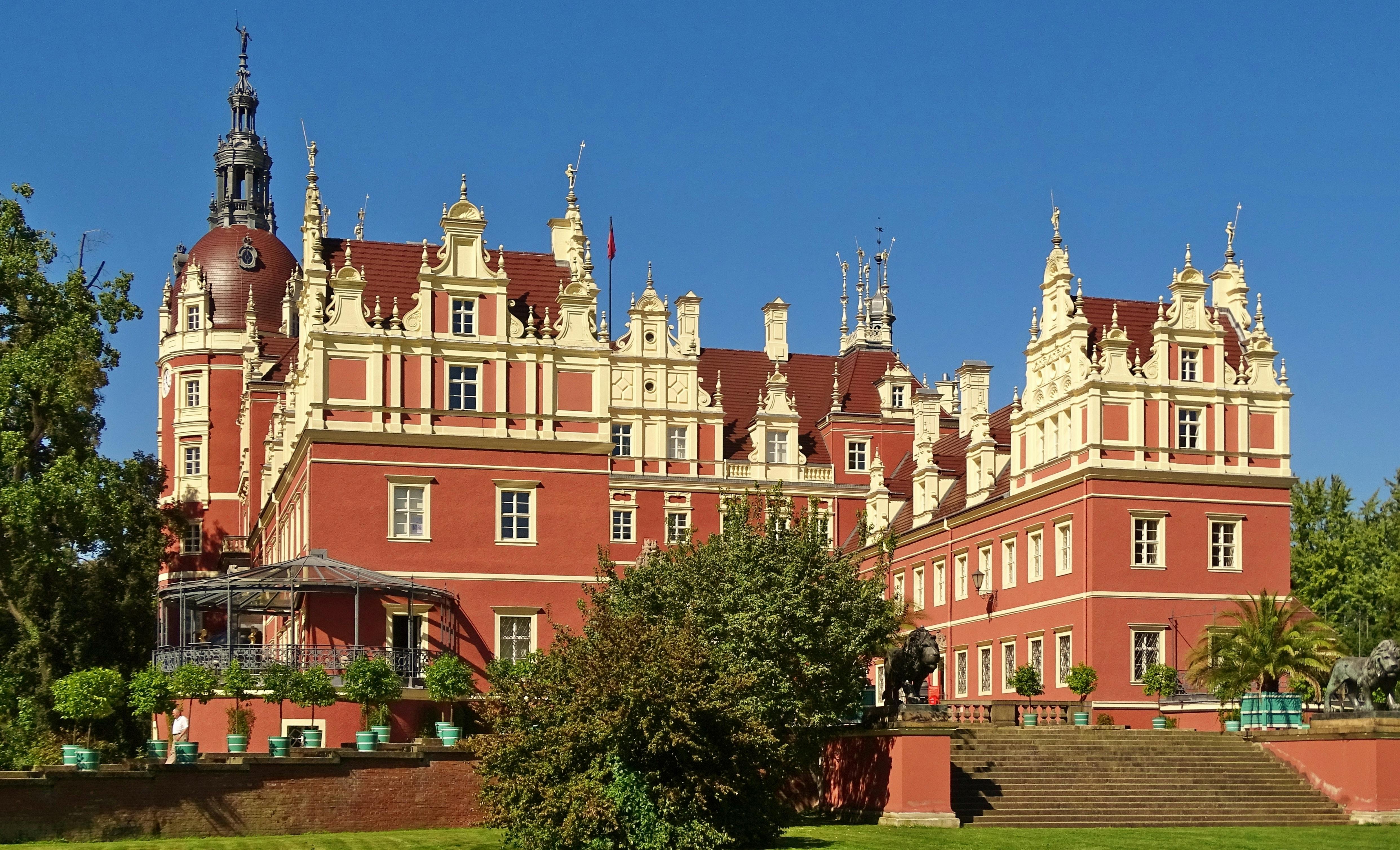 ancient architecture attraction bad muskau