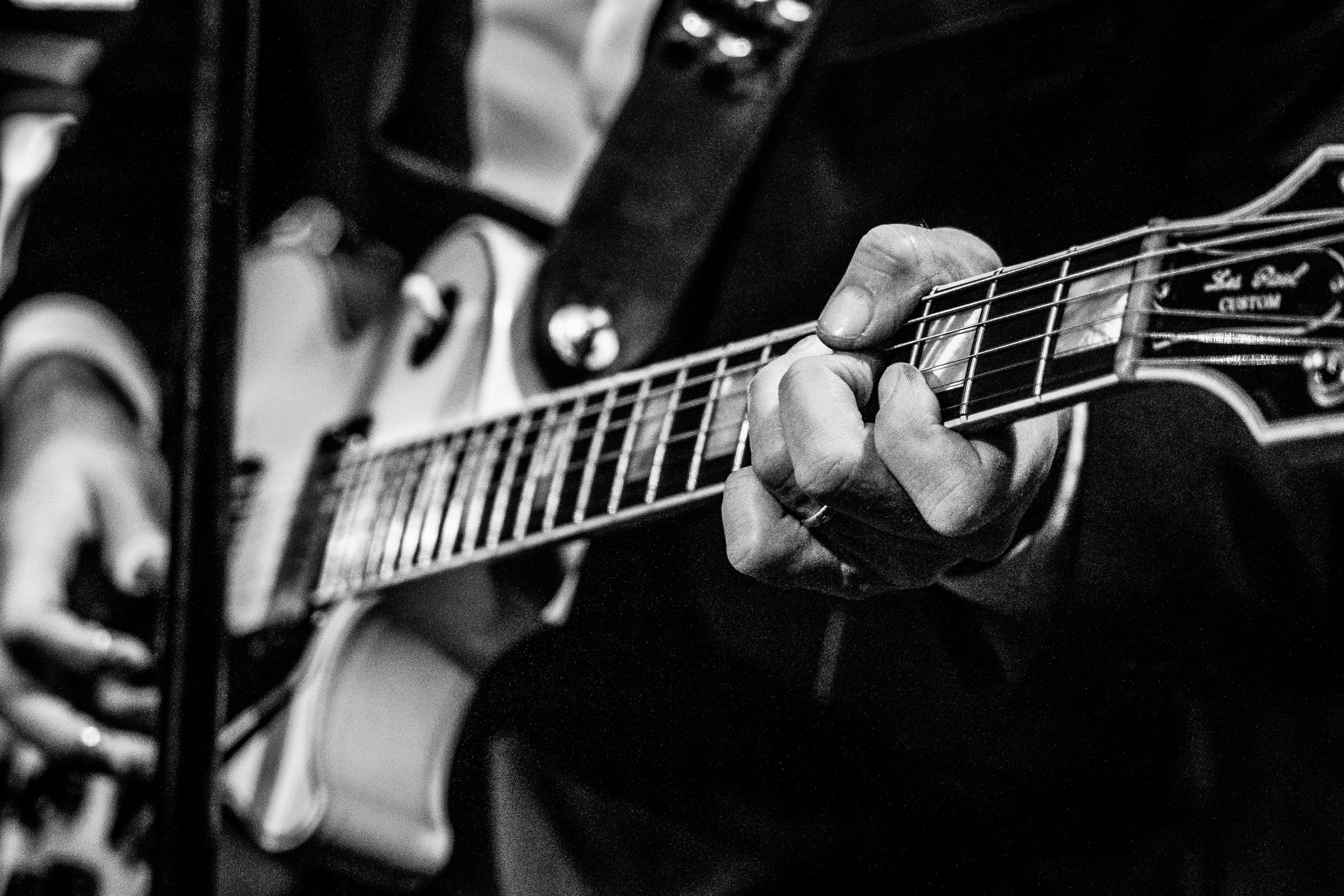 Mastering the‌ Art of Fingerstyle Strumming