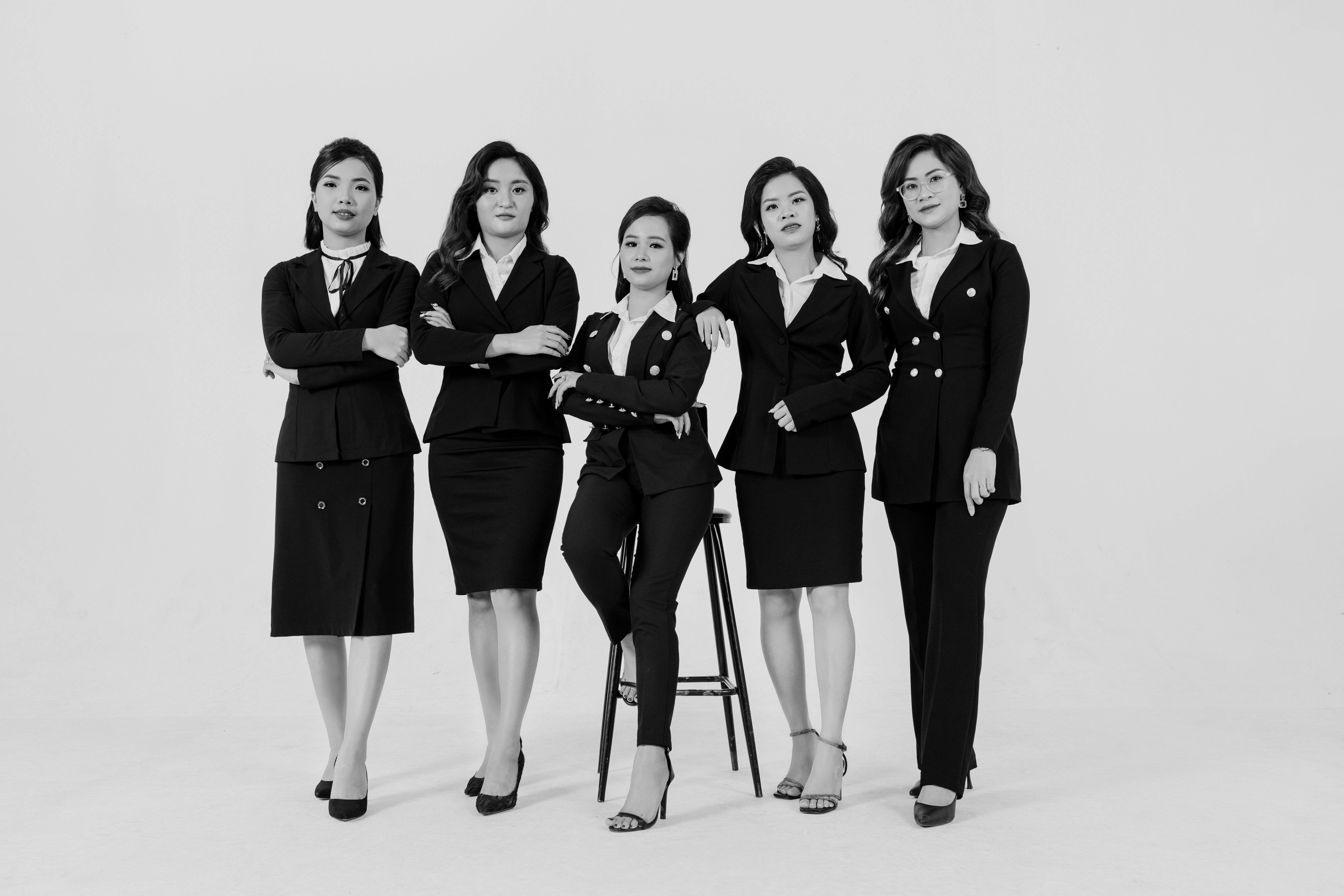 Bảng so sánh đăng ký mới và mua lại nhãn hiệu