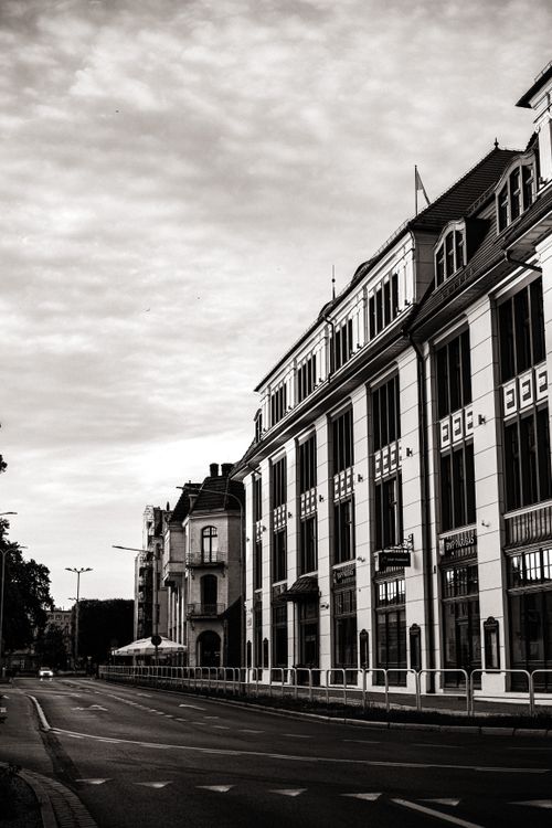 Free Monochrome shot showcasing elegant urban architecture on a city street. Stock Photo