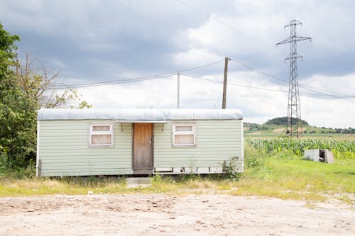 Foto d'estoc gratuïta de cabana, camp, caravana