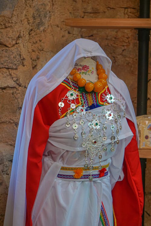 Free A mannequin dressed in a traditional costume Stock Photo