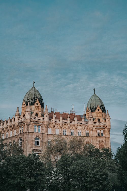 Photos gratuites de arbres, bâtiment, Budapest