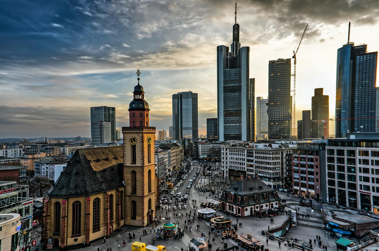 My Ultimate Guide to Car Rentals in Frankfurt