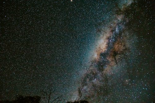 бесплатная Небо, наполненное звездами Стоковое фото
