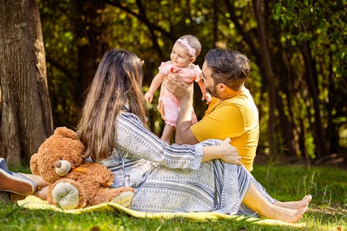 aile, anne, beraber içeren Ücretsiz stok fotoğraf