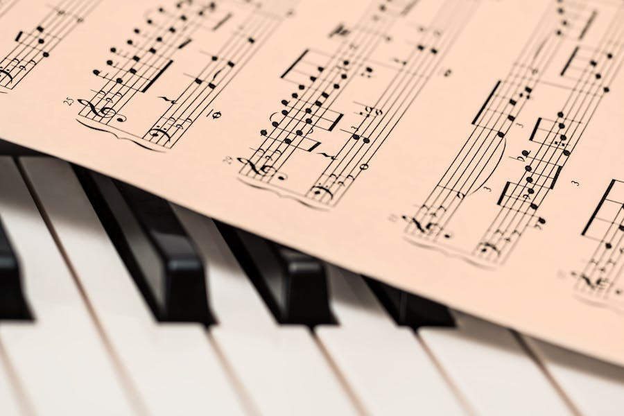 How much does it cost to fix a broken piano key?