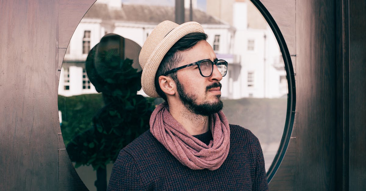 Man Wearing Brown Fedora Hat Photo