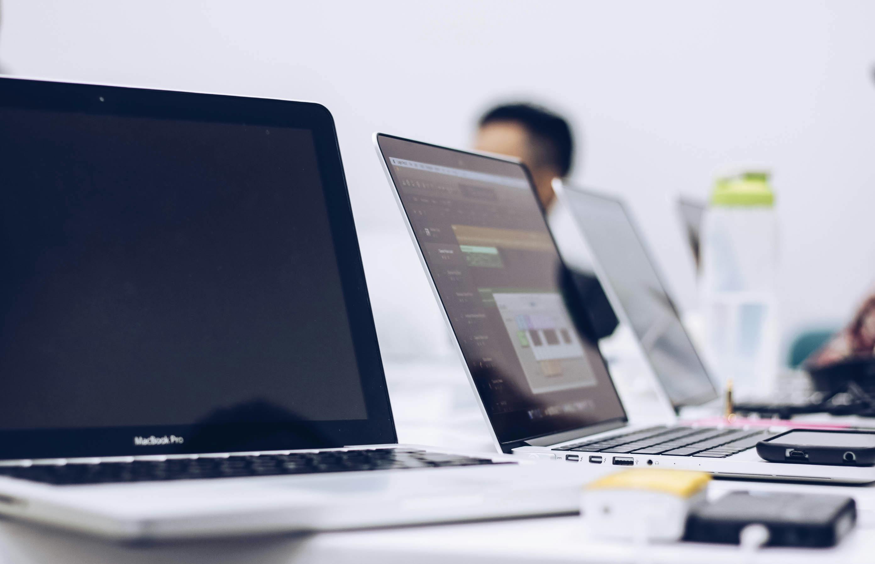 i7笔记本电脑深度测评，性能与体验的双重奏，谁是你的本季优选？