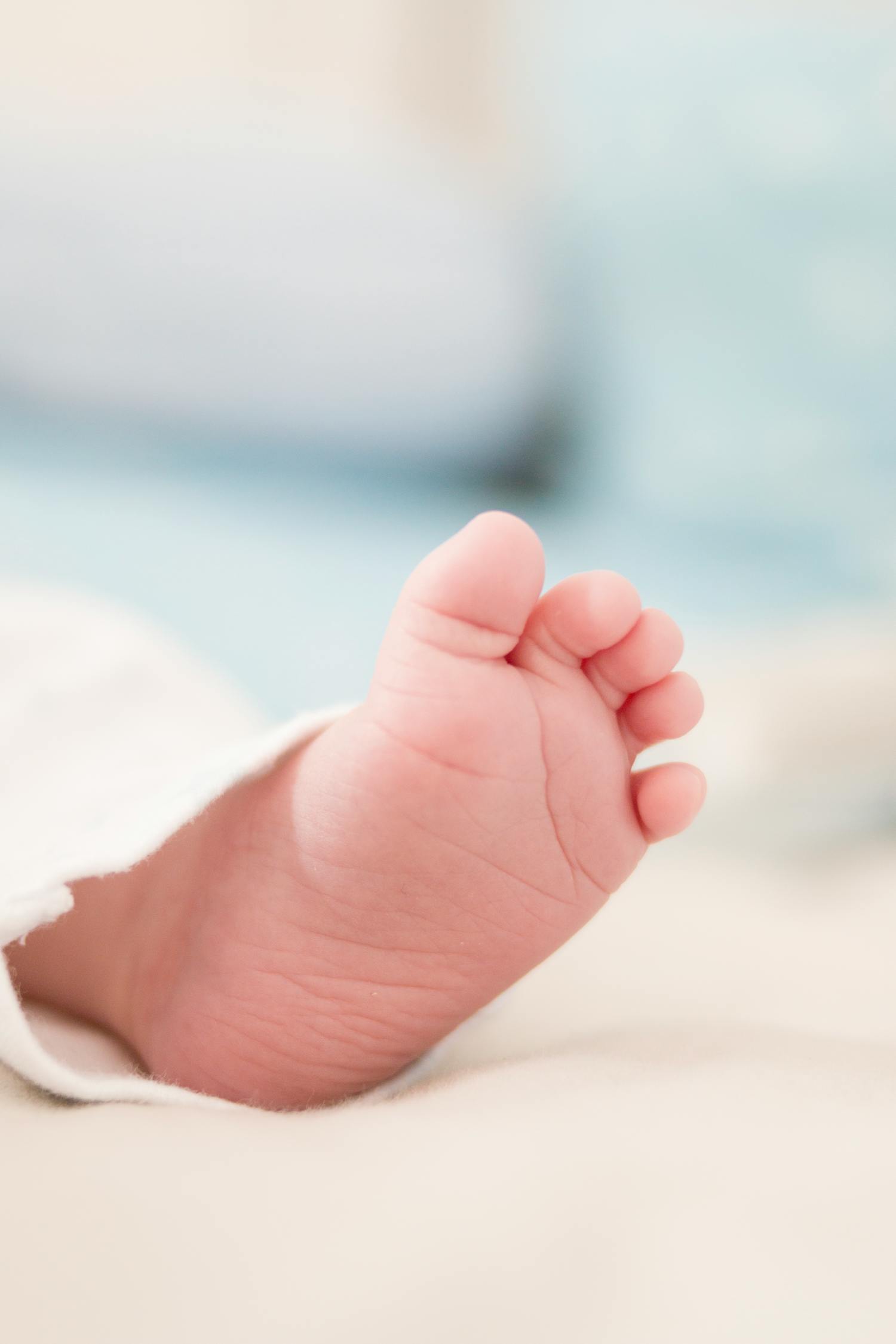 Baby Feet Rest - Free photo on Pixabay