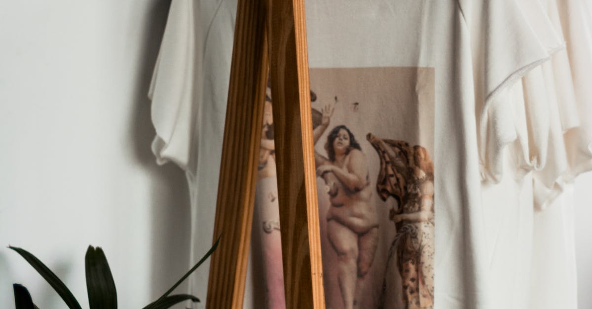 How to get self tanner off-white clothes