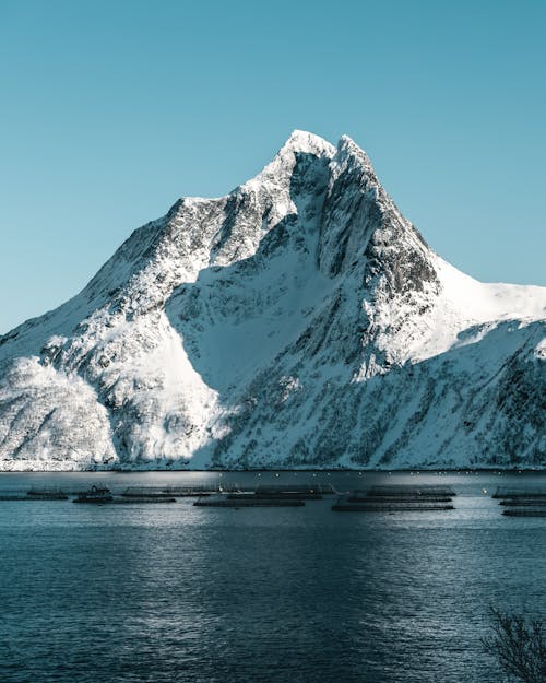 氷の山の風景