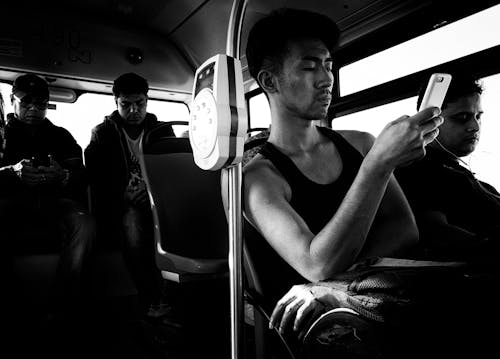 スマートフォン, セレクティブフォーカス, バスの無料の写真素材