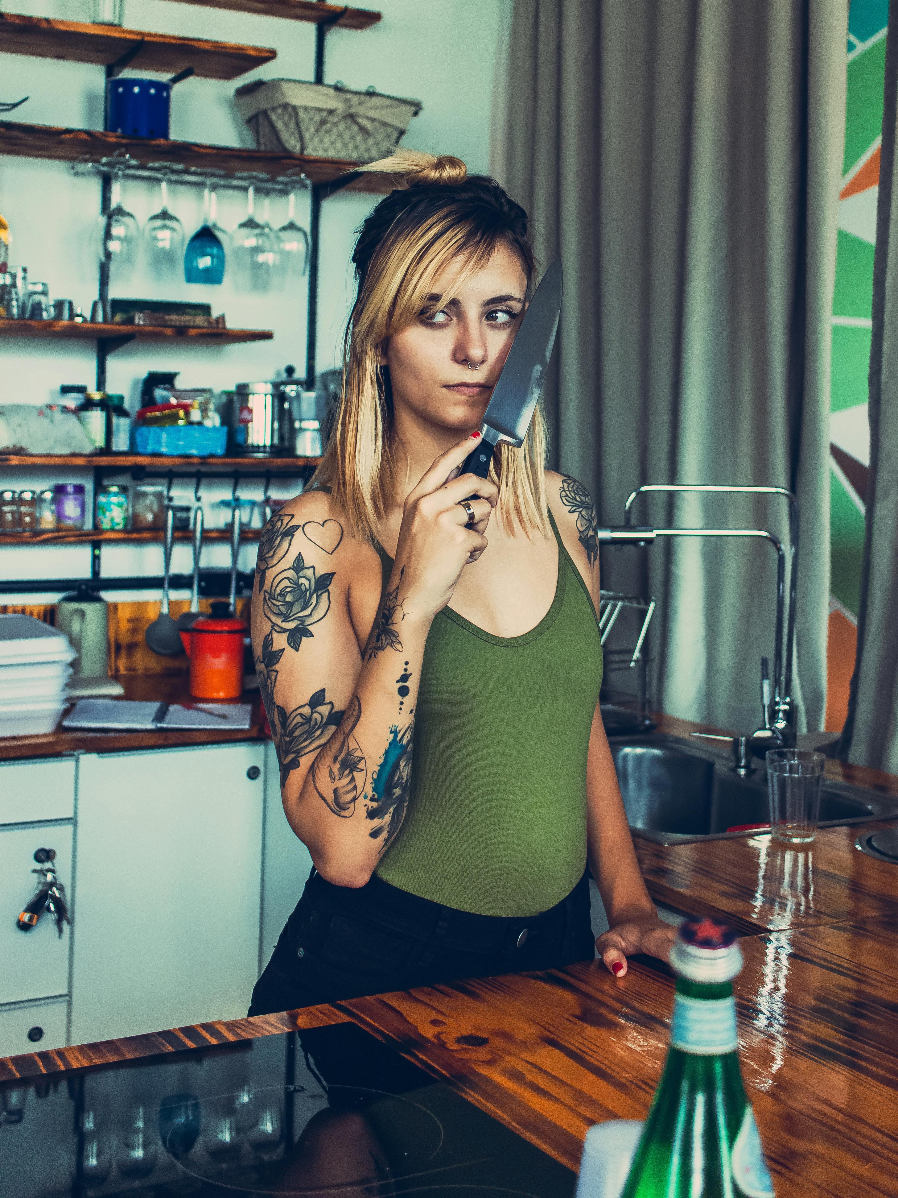 Foto de stock gratuita sobre adentro, cocina, desgaste