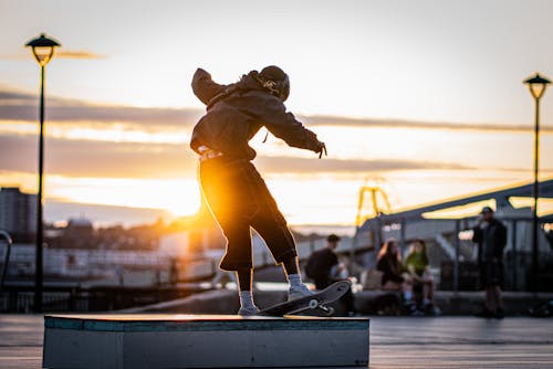 Δωρεάν στοκ φωτογραφιών με skateboarding, άνθρωπος, αστικός