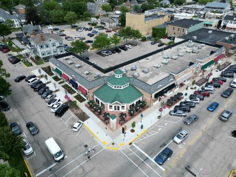 Ottawa Retail Market Splits: Suburbs Thrive as Downtown Struggles