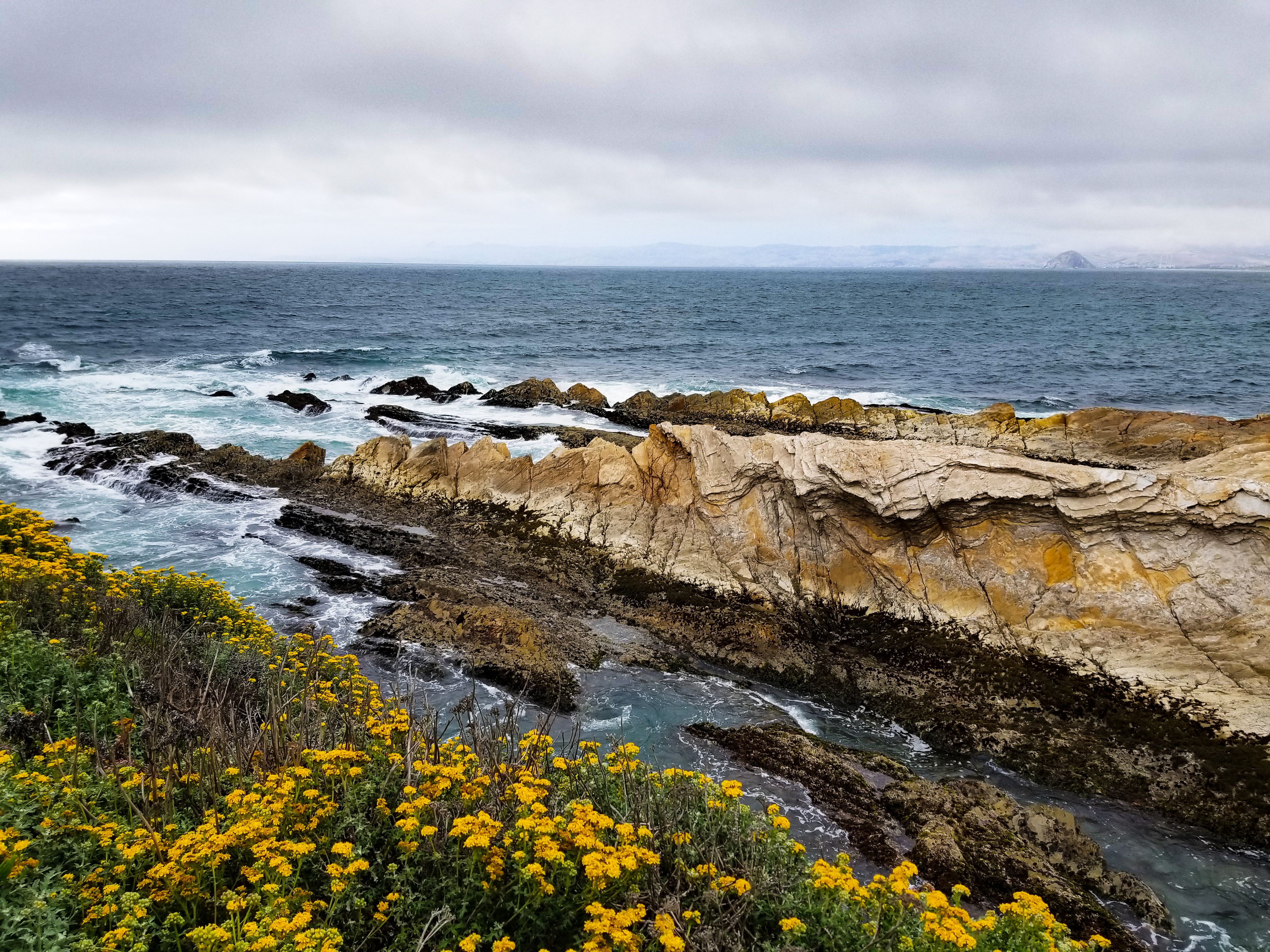 Immovable Rocks · Free Stock Photo