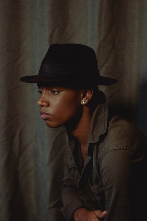 Základová fotografie zdarma na téma černoch, klobouk, móda