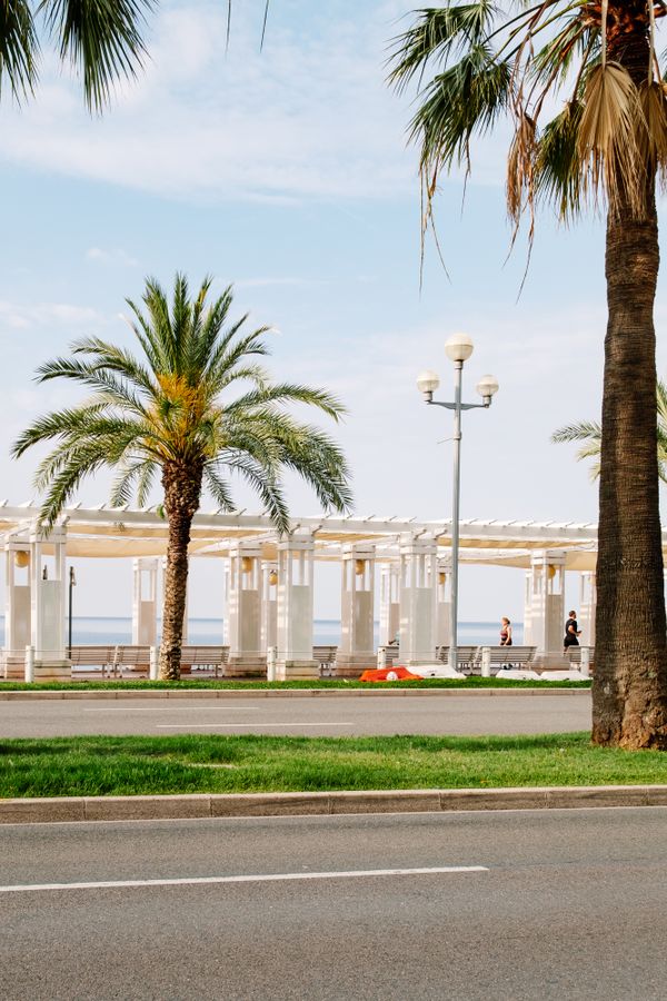 Nice — Riviera coast, old town, markets