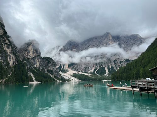 คลังภาพถ่ายฟรี ของ ทะเลสาป, ท่าเทียบเรือ, ป่า