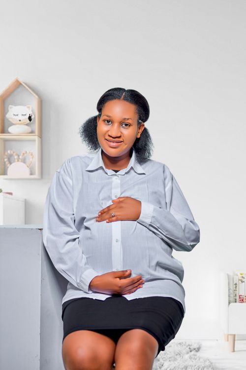 Free PREGNANCY PHOOTSHOT  Stock Photo