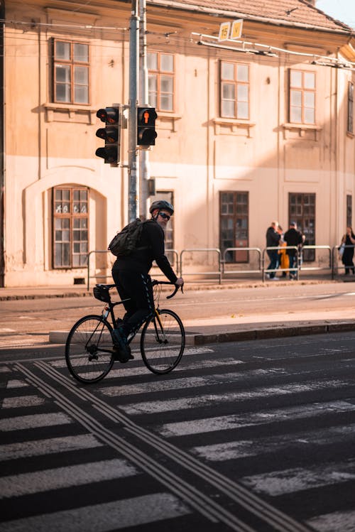 Gratis stockfoto met fiets, fietser, kerel