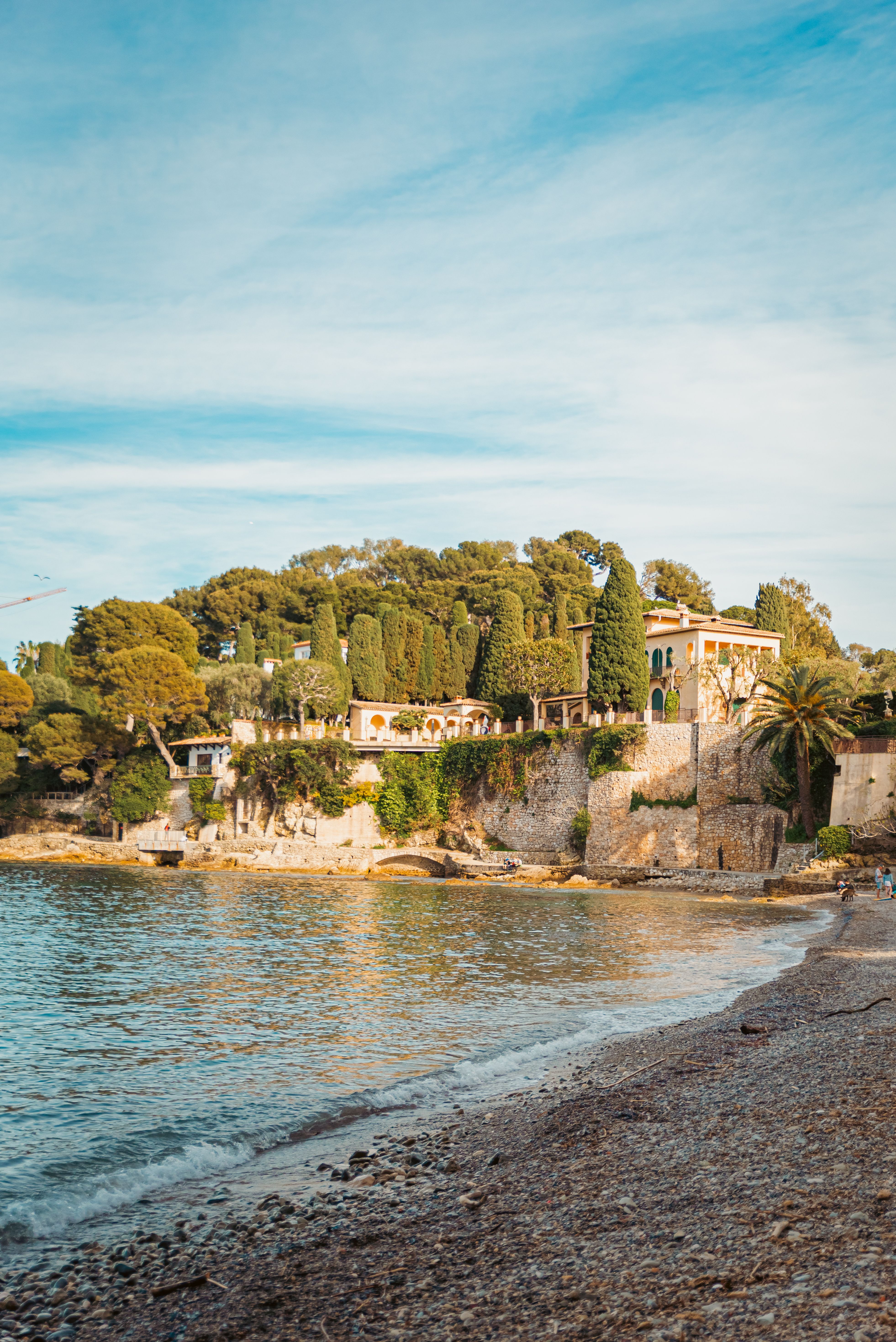 Seaside resort on the French Riviera · Free Stock Photo