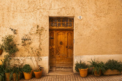 Door to the Mediterranean 