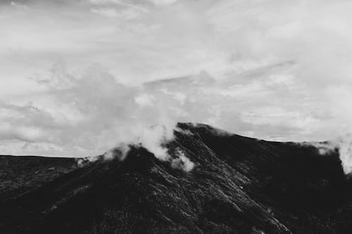 mountain in black and white 