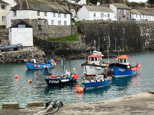 Free stock photo of cornwall, coverack, fishing boats