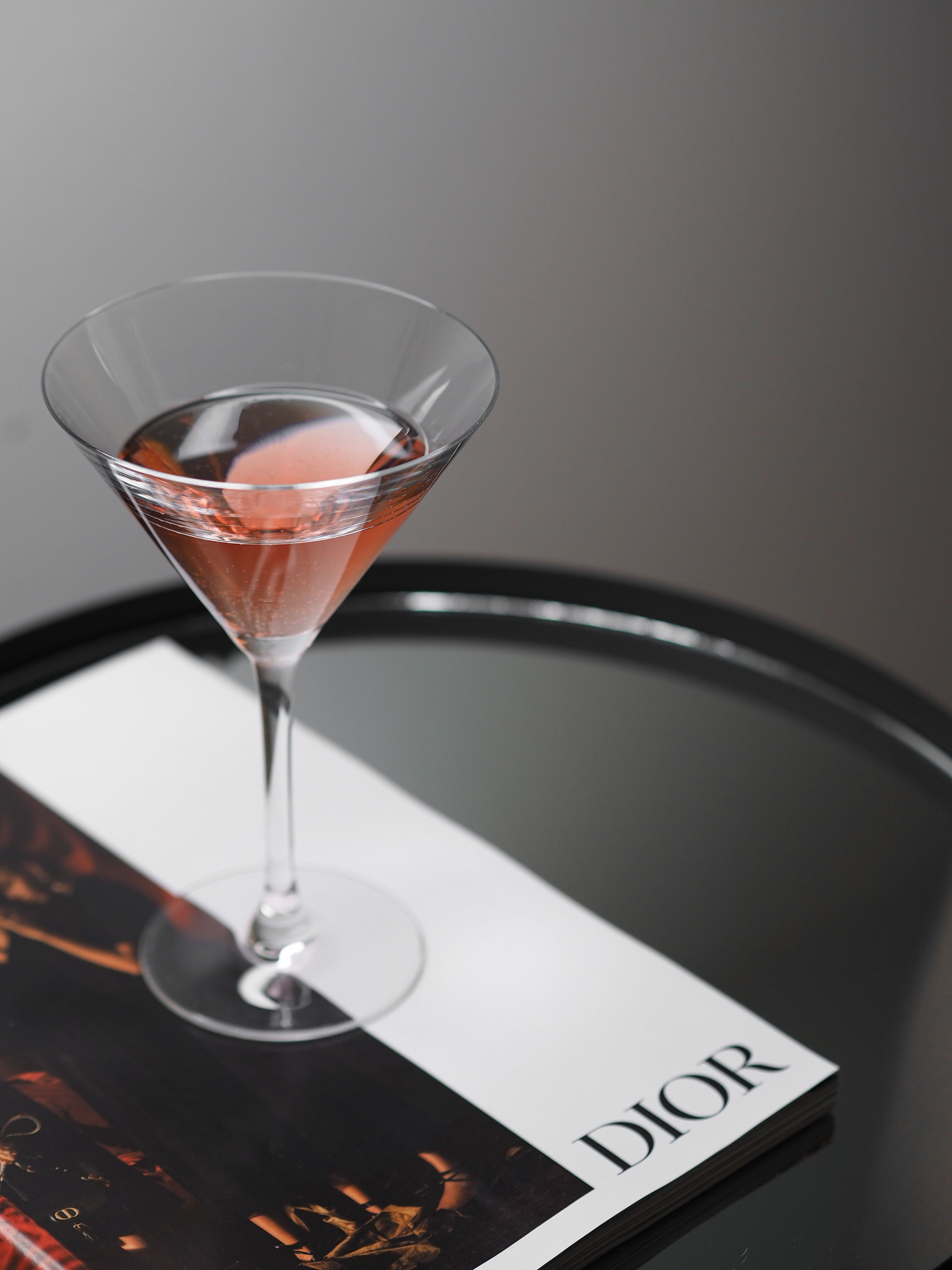 Mastering the Art of Balance and Mixing Techniques for a Flawless Cocktail