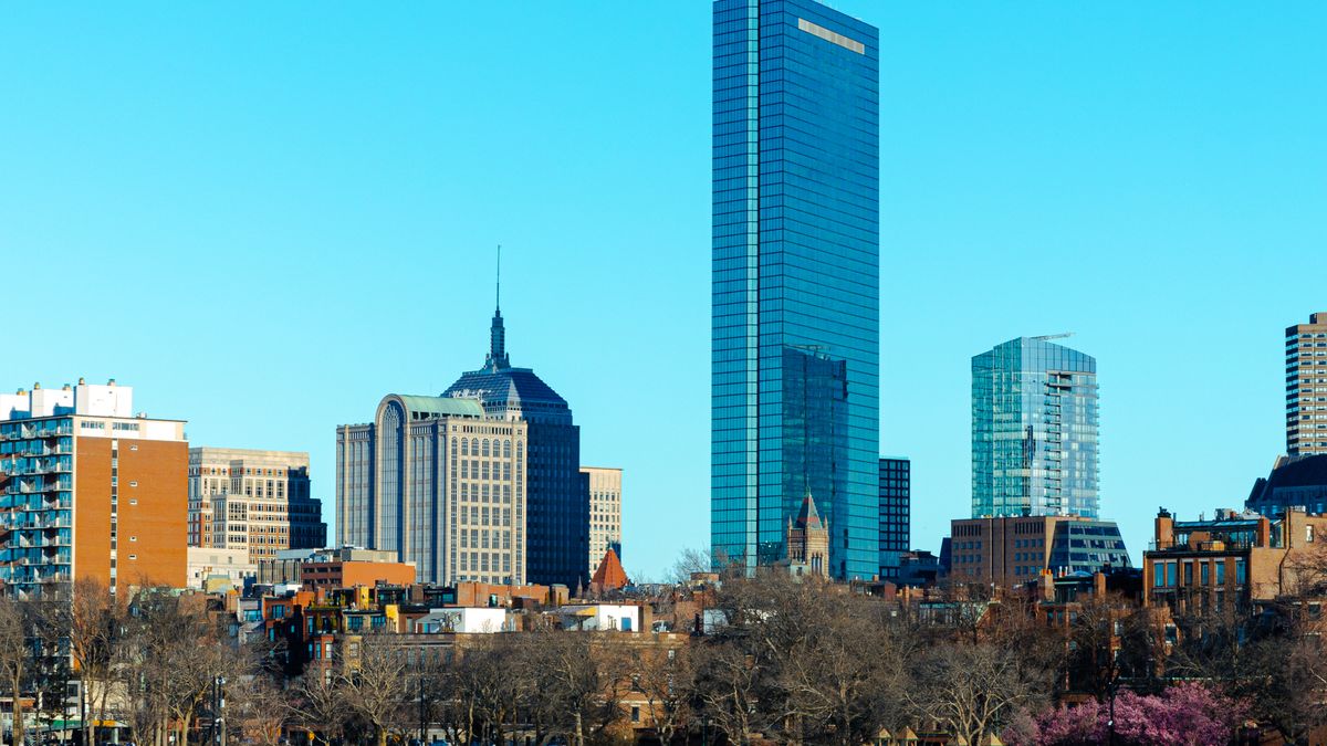 How to Enter Tech Giveaways in Boston, Massachusetts Without Scams